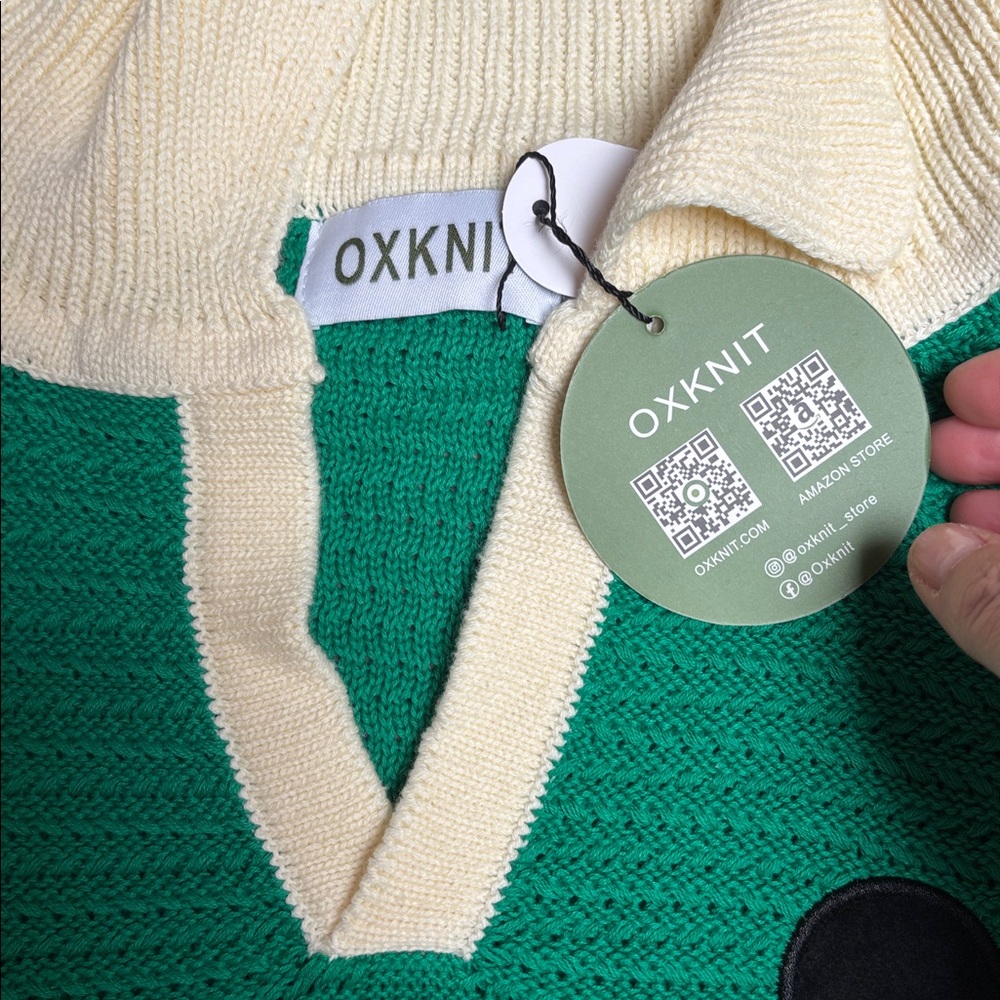 Green Knit Sweater with Cream Collar and Hem - Picture 3 of 3